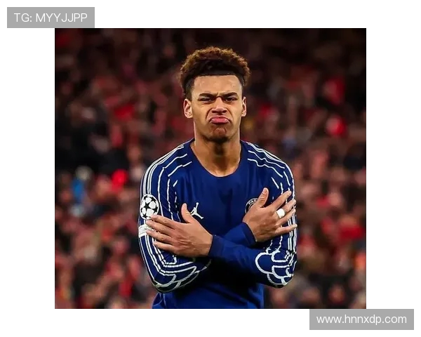 法甲防守球员个人表现评估与防线支柱推荐