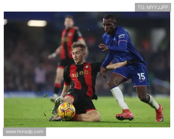 巴萨锁定里昂20岁左边锋马利克福法纳为今夏引援重点目标